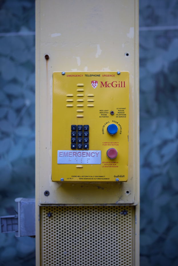 Falsche Anrufe häufen sich im Breisgau-Hochschwarzwald: Betrüger geben sich als Mitarbeiter von Pflegestellen aus