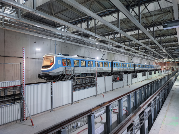 Hamburg-Berlin-Bahnstrecke wieder in Betrieb nach Renovierung
