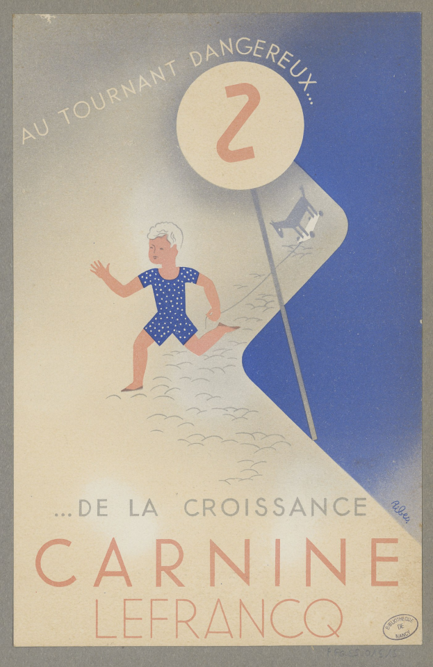 Ein Karnevalplakat in Frankreich mit einer Person in einem leuchtend gelben Kleid, die strahlend in der Mitte steht, umgeben von schwarzem, fetten Text, der "Karneval" lautet.