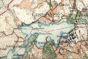 Ein detaillierter alter Stadtplan von Gustafsberg, Schweden, der Straßen, Gebäude und andere Merkmale zeigt, mit begleitendem Text, der Informationen zur Bevölkerung, Sehenswürdigkeiten und Straßen liefert.